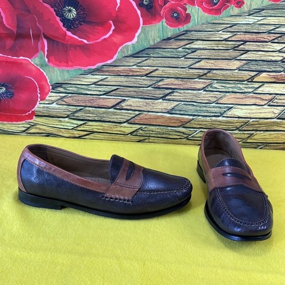 Cole Haan loafers - Picture 1 of 8